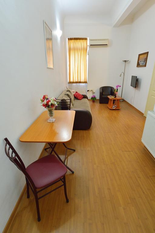 Atlas Accommodation ブカレスト 部屋 写真
