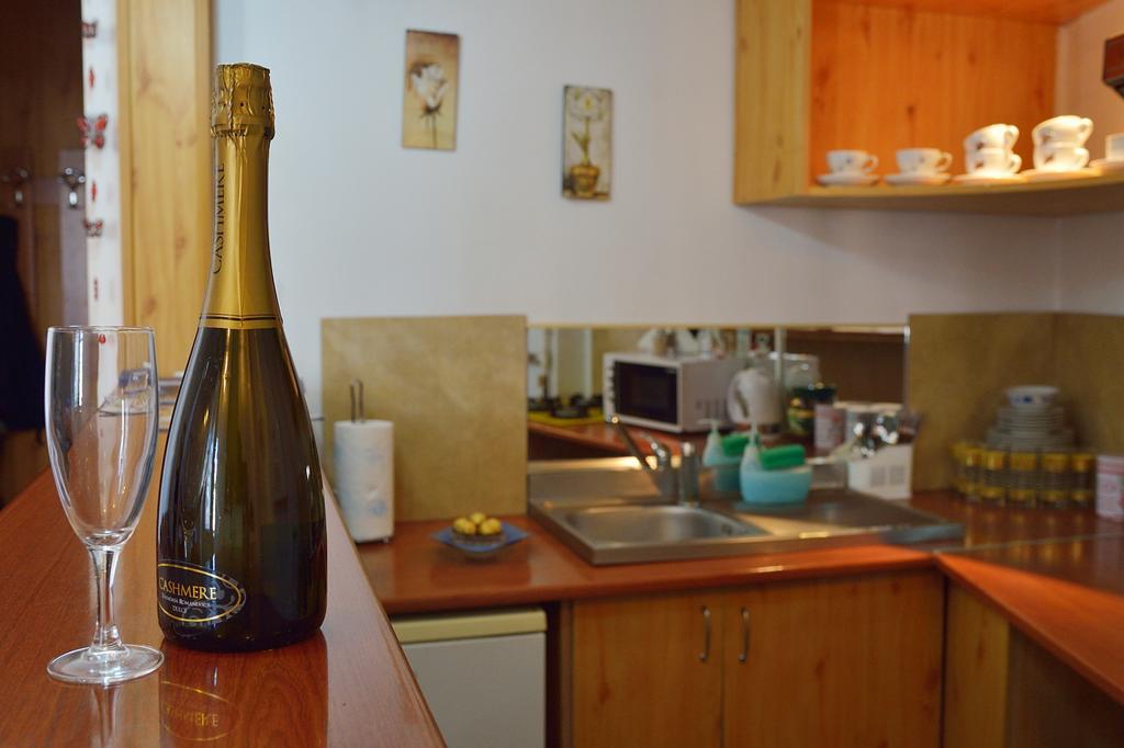 Atlas Accommodation ブカレスト 部屋 写真