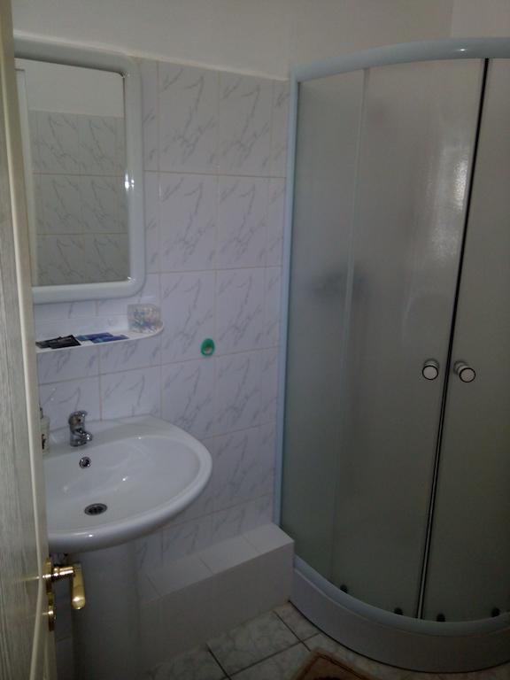 Atlas Accommodation ブカレスト 部屋 写真